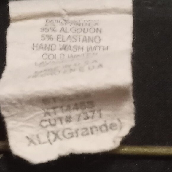 Retro 00s Y2K Red and Black Ripped Folter shirt - Goth, Punk - Picture 3 of 3